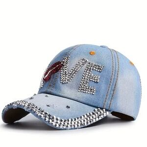 Women's Rhinestone Decor Lip & Letter Detail Baseball cap